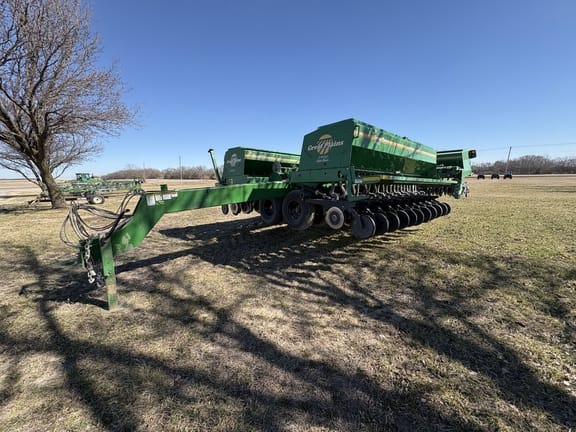 2003 Great Plains 3S-4000 Equipment Image0