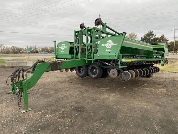 Image of Great Plains 3S4000 equipment image 1