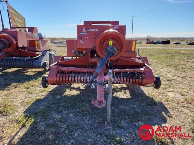 Image of Hesston 4590 equipment image 4
