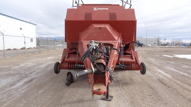 Image of Hesston 4790 equipment image 1
