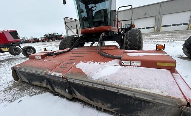 Image of Hesston 8550 equipment image 1