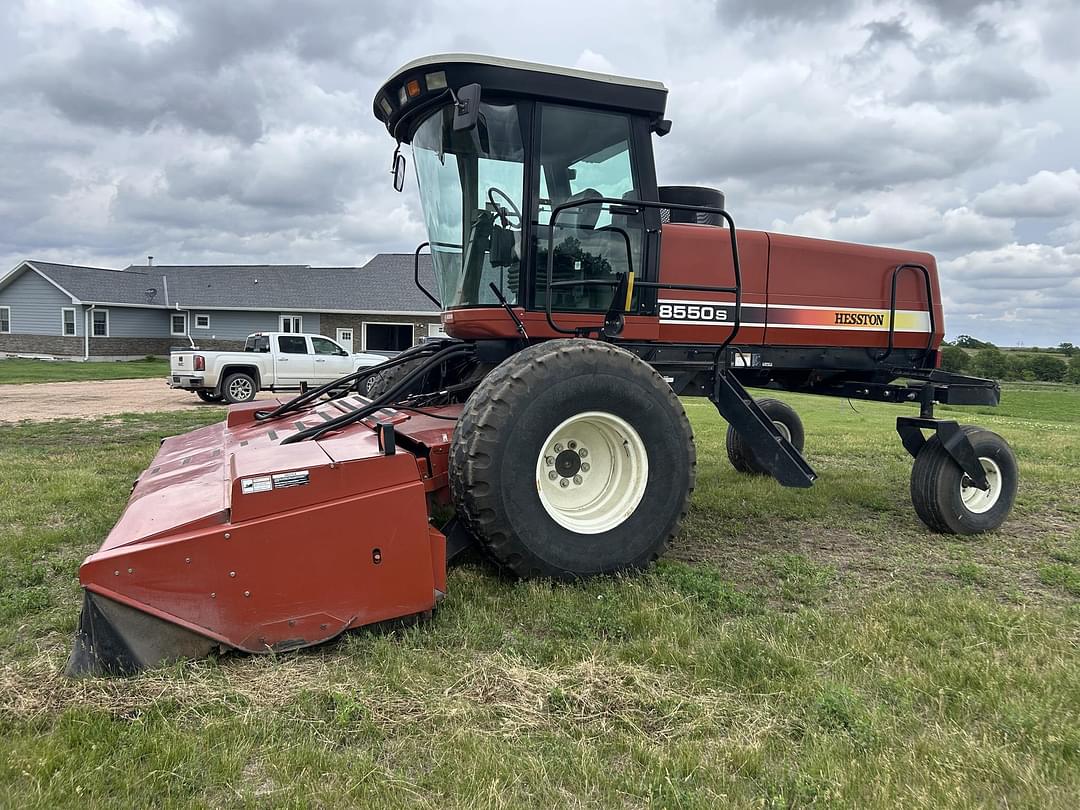 Image of Hesston 8550S Primary image