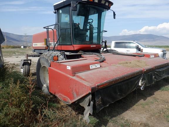 2003 Hesston 8550S Equipment Image0