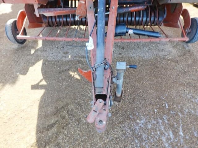 Image of Hesston 956 equipment image 3