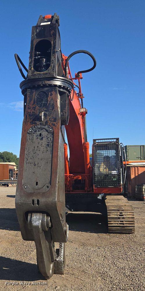 Image of Hitachi ZX330LC   equipment image 1