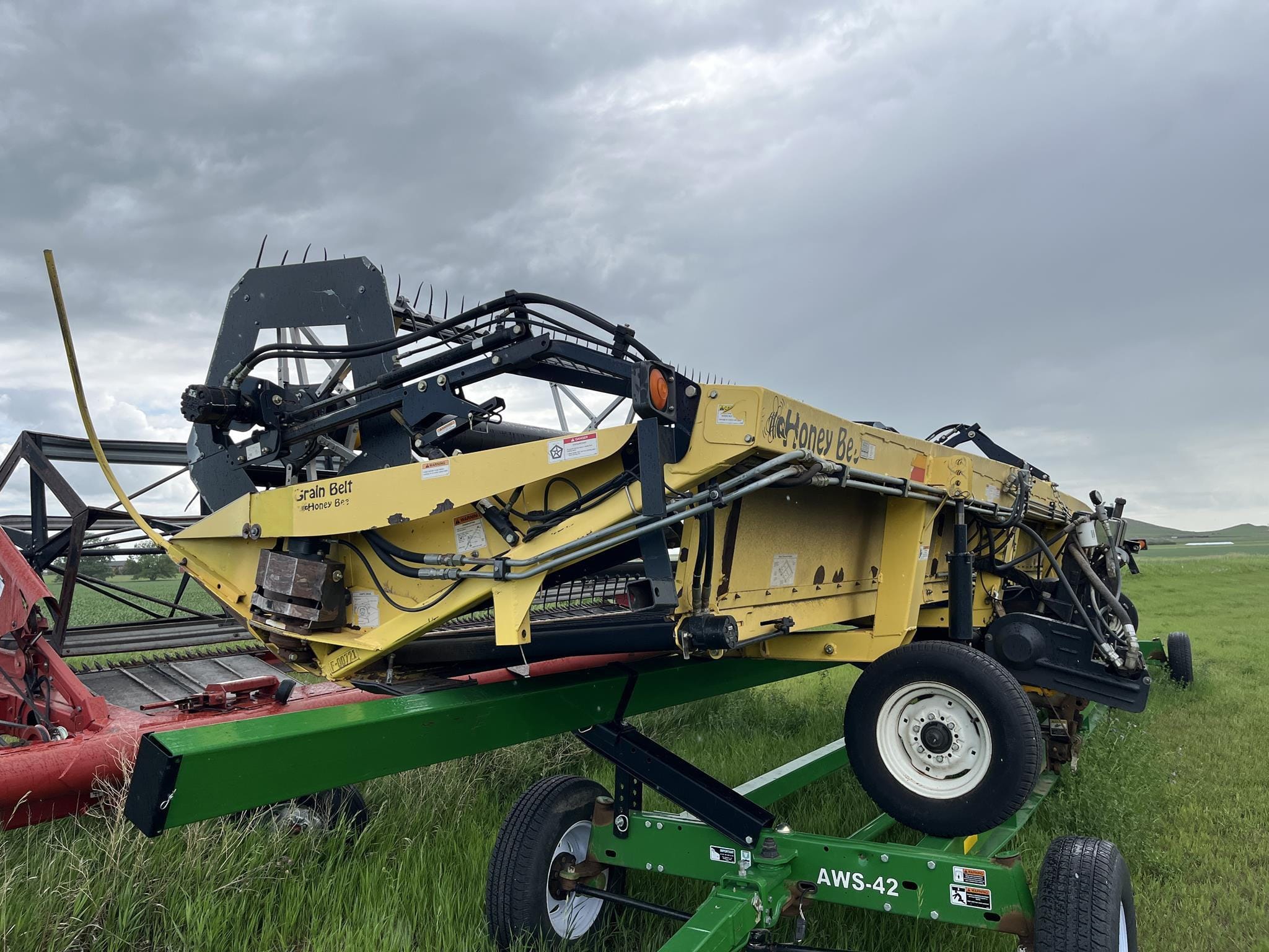 2003 Honey Bee SP39 Equipment Image0