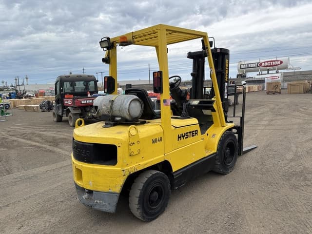 Image of Hyster H60XM equipment image 2