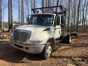 2003 International 4200 Image