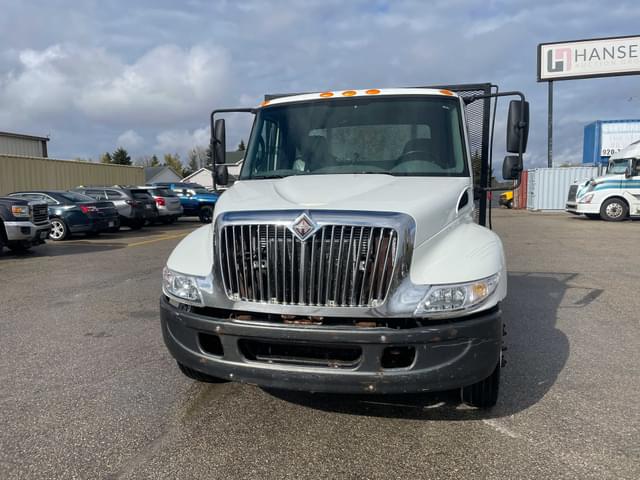 Image of International 4300 equipment image 1