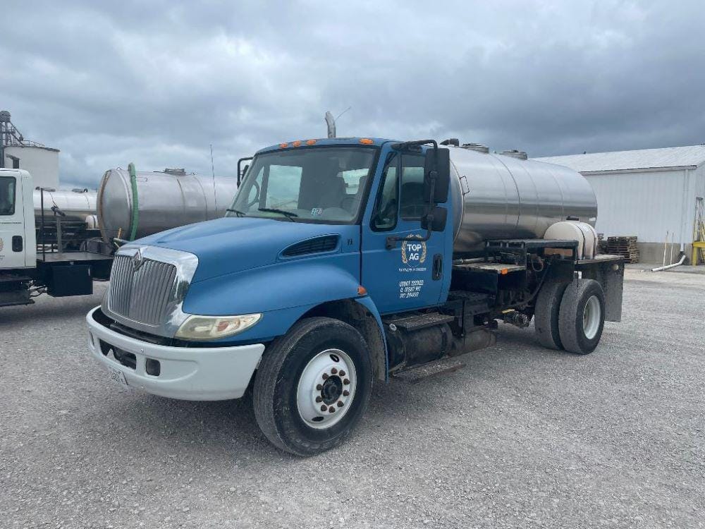 Main image International 4300