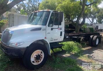 Main image International 4300
