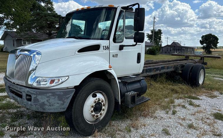 Main image International 4300