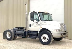 2003 International 4400 Image