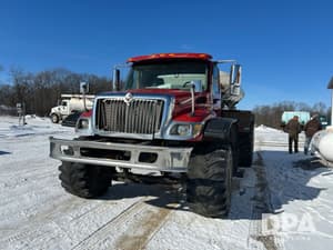 2003 International 7400 Image