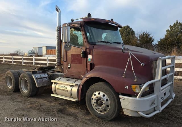 Image of International 9200i equipment image 2