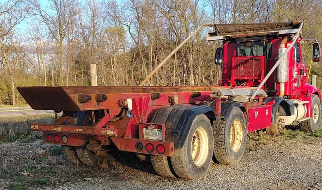 Image of International 9400i equipment image 4