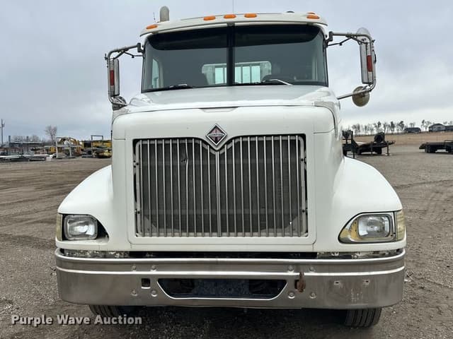 Image of International 9400i equipment image 1