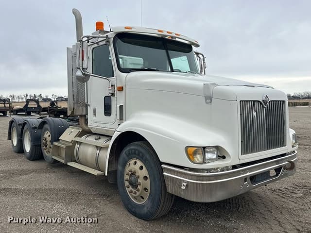 Image of International 9400i equipment image 2