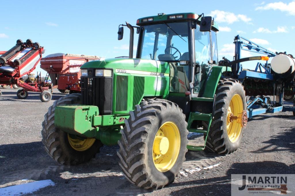 Main image John Deere 7810