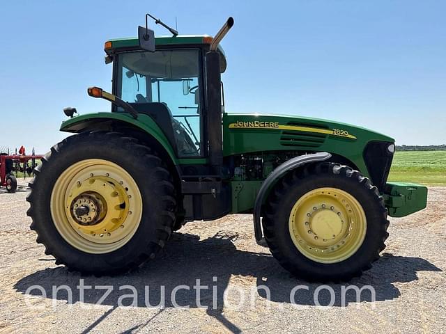 Image of John Deere 7820 equipment image 3
