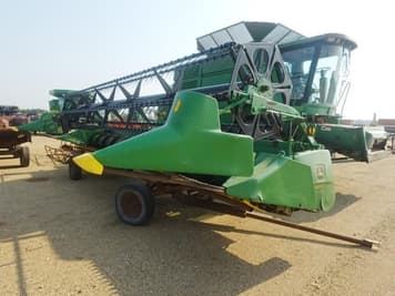 Main image John Deere 925F