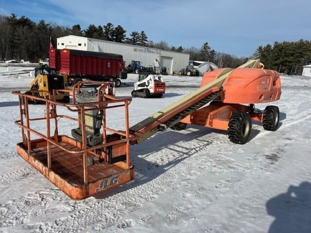 Image of JLG 400S equipment image 4