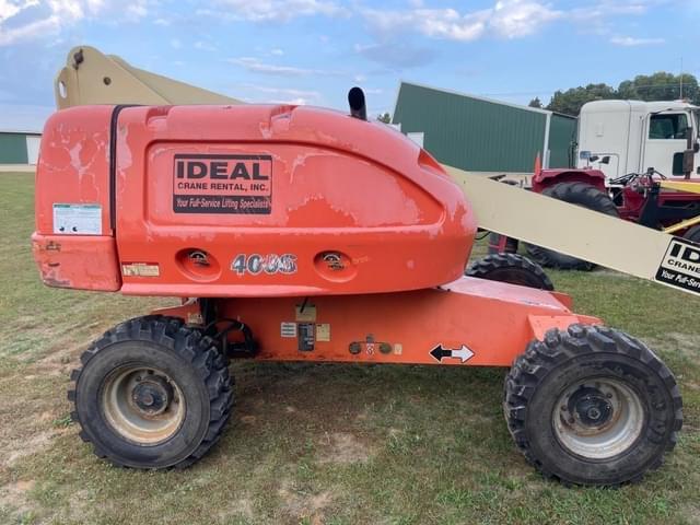 Image of JLG 400S equipment image 4