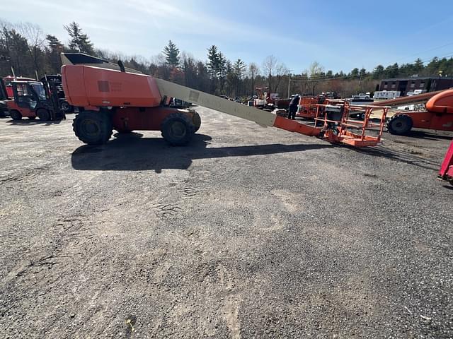 Image of JLG 600S equipment image 3