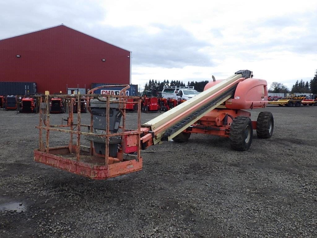 2003 JLG 600S Equipment Image0
