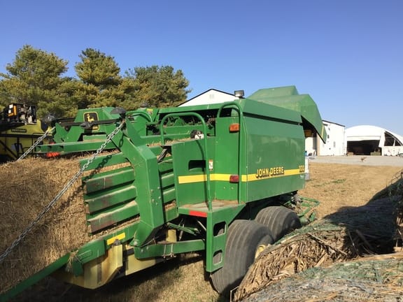 Main image John Deere 100