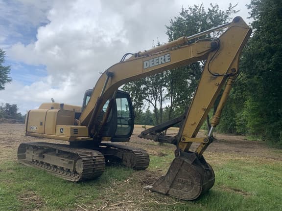Image of John Deere 120C equipment image 1
