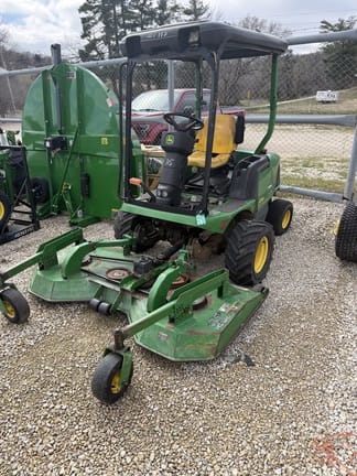 2003 John Deere 1445 Equipment Image0