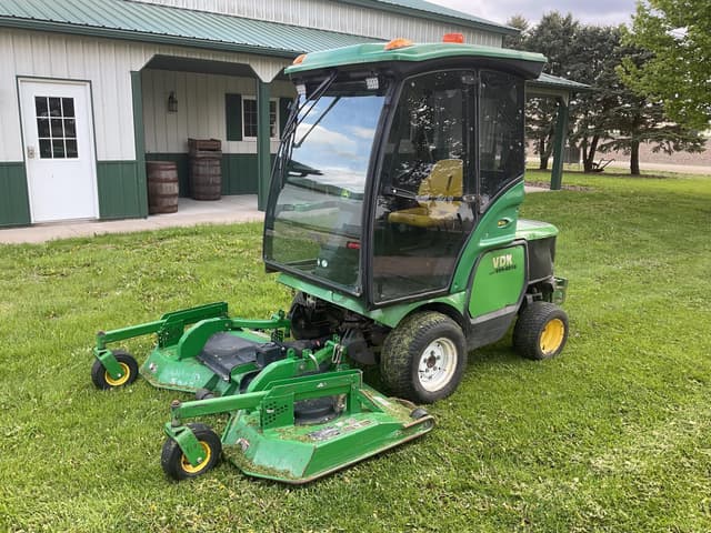 Image of John Deere 1445 equipment image 1