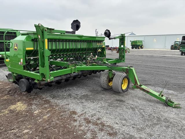 Image of John Deere 1590 equipment image 4