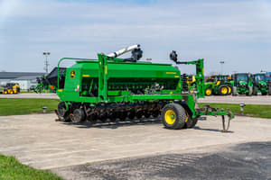 2003 John Deere 1590 Image