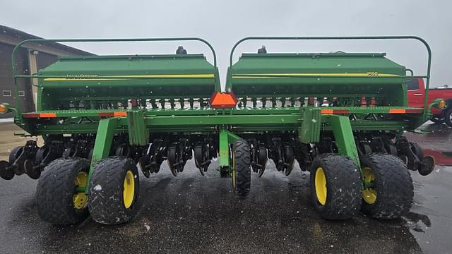 Image of John Deere 1590 equipment image 4