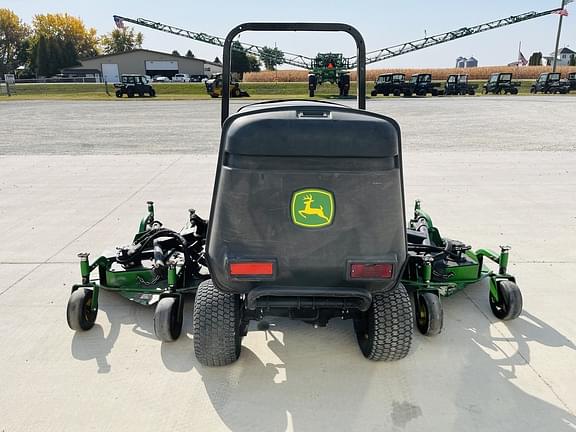 Image of John Deere 1600 Turbo equipment image 2