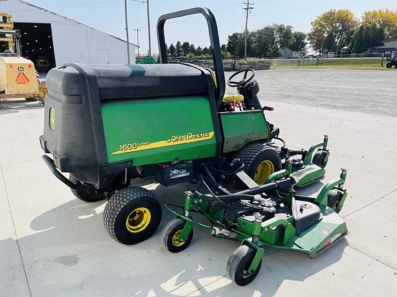 Image of John Deere 1600 equipment image 3