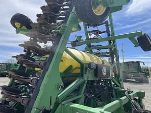 Main image John Deere 1690 3