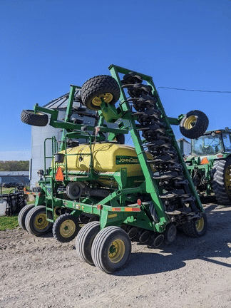 Main image John Deere 1690