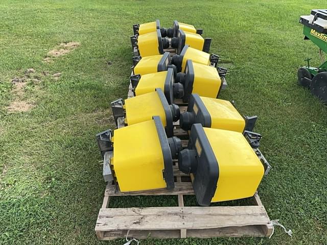 Image of John Deere 1730 equipment image 3