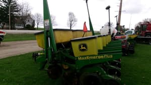 2003 John Deere 1750 Image