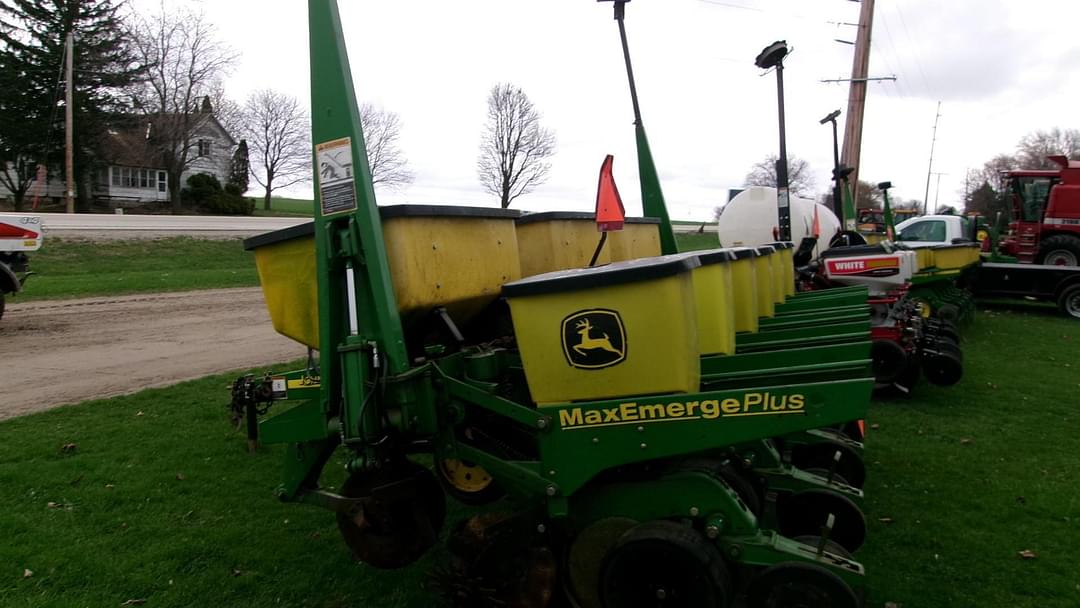 Image of John Deere 1750 Primary image
