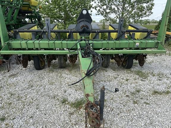 Image of John Deere 1750 equipment image 1