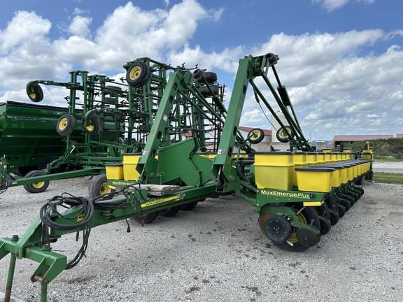 Image of John Deere 1770 Primary image