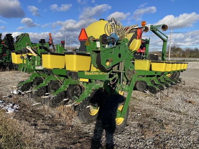 Image of John Deere 1770 equipment image 3