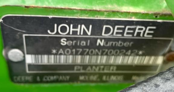 Image of John Deere 1770 equipment image 4