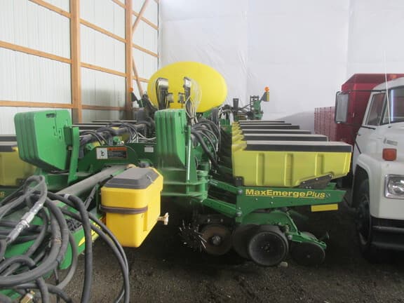 Image of John Deere 1770 Primary image