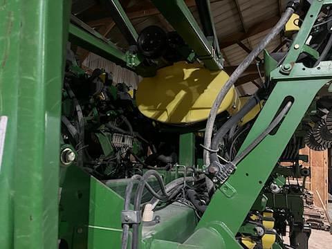 Image of John Deere 1790 equipment image 4