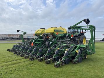 Main image John Deere 1790